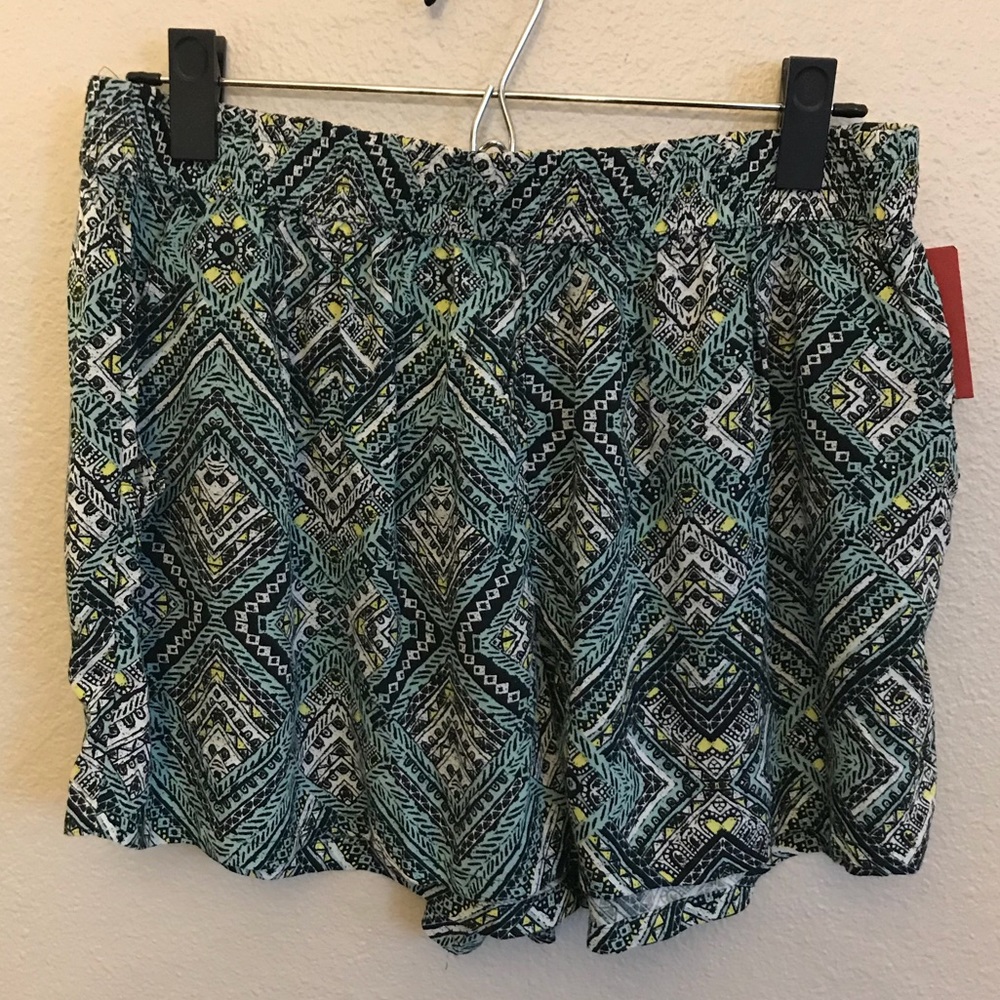 MOSSIMO Mint Tribal Beach Shorts Elastic Waistband
